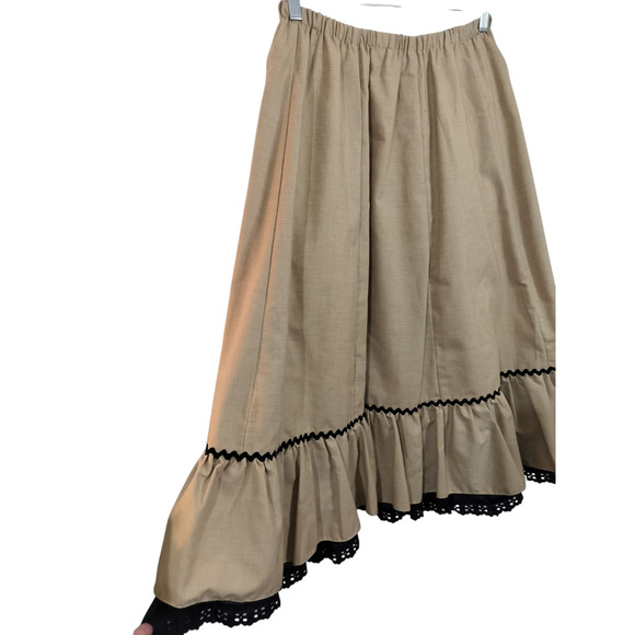 SK138AB)Vintage 80s Carefree Fashions Tan Ruffle Hem Lace Layered Prairie… - Picture 3 of 6